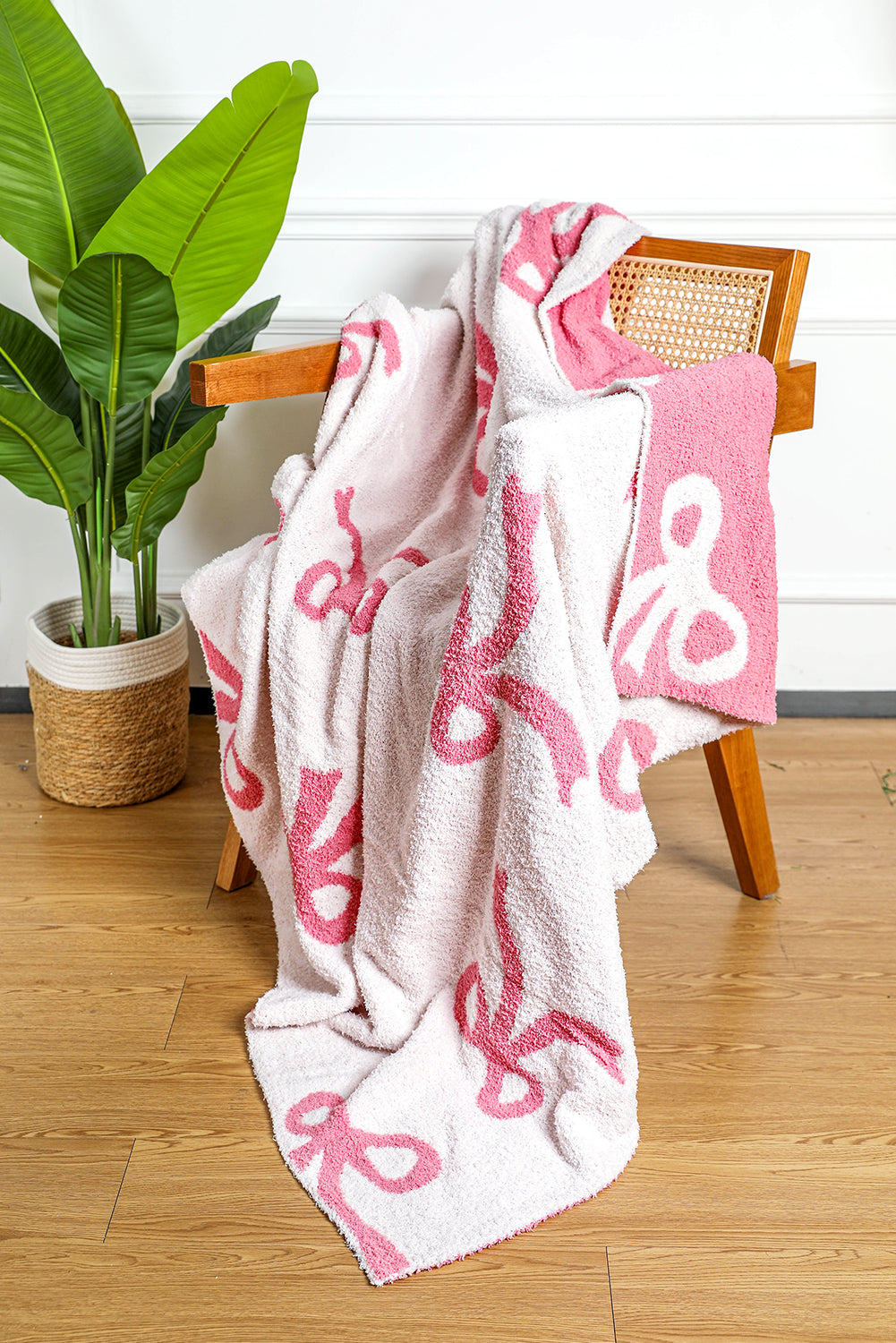 Cozy Soft Throw Blanket